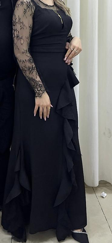 Личные вещи: 1 defe geyınılıb 85 azna alınıb 50 azna satılır . 5 6 saat tep — 1
