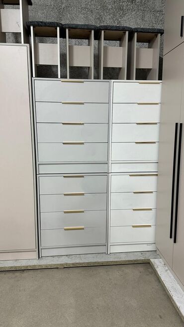 Комоды для одежды: Комоды для одежды at lalafo.kg — 7 Комоды для одежды: Комоды для одежды — 7