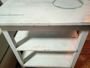 беловодское мебель: Кухонный Стол, цвет - Белый, Б/у