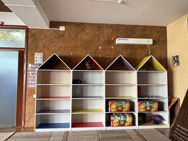 Книжные шкафы: Книжный шкаф, ЛДСП