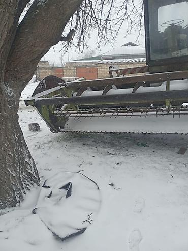 Kombaynlar: Taxıl biçini üçün kombayn başlığı və kabinəsi Məhsul təsviri: - Taxıl — 4