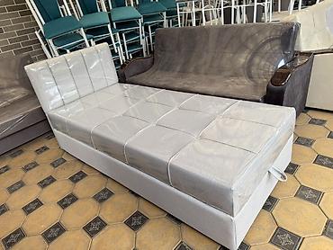 Односпальные кровати: Односпальная тахта с подъёмным коробом - Компактная тахта с вшитым — 35