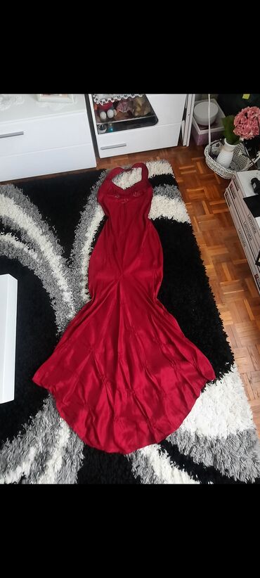 haljine do pola lista: M (EU 38), bоја - Crvena, Drugi stil, Drugi tip rukava