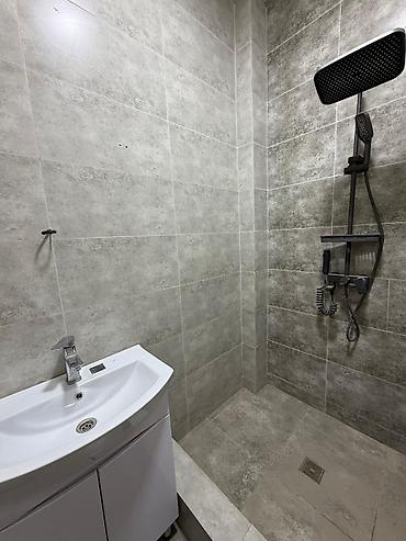 building: Продажа магазинов В жилом доме, 180 м², Евроремонт, Отдельный вход, 1 этаж — 6