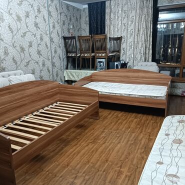 мебель россия: Односпальная Кровать, Б/у