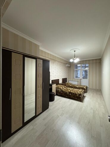 Yeni tikili: 4 otaqlı, Yeni tikili, m. Elmlər Akademiyası, 182 kv. m — 5