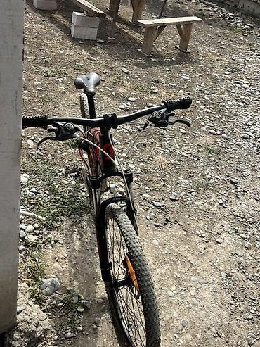i̇kitəkərli velosipedlər: Dağ velosipedi – 26” təkər, amortizatorlu ön çəngəl - Çərçivə: yüngül — 4