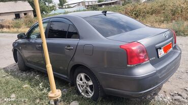автомобиль самсунг: Toyota Avensis: 2004 г., 1.8 л, Механика, Бензин, Седан