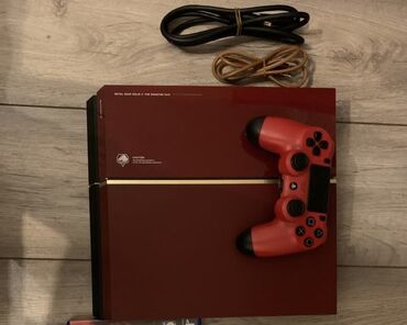 PS4 (Sony PlayStation 4): Срочно продам ps4 fat лимитированная окраска на 512 гб в отличном