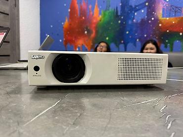 Проекторы: Проектор Hitachi CP‑X2011 (3LCD) Общее описание: LCD1-проектор — 8