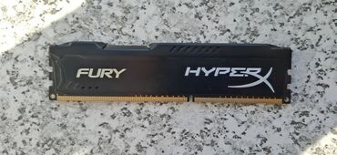 Operativ yaddaş (RAM): Operativ yaddaş (RAM) HyperX, 4 GB, 1600 Mhz, DDR3, PC üçün, İşlənmiş