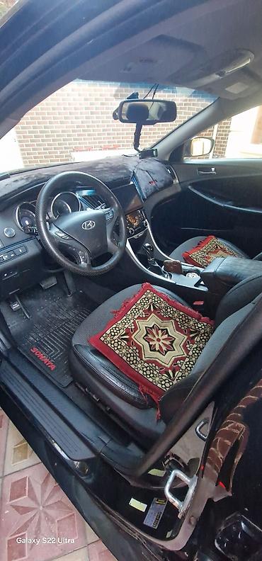 Hyundai: Hyundai Sonata: 2 l | 2011 il Sedan — 11