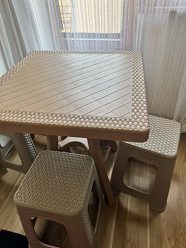 balkon ucun stol stullar: Plastik masa və 4 taburet dəsti Satılır yeni kimidir eyvan ucun — 3