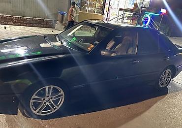 mers 210: Mercedes-Benz E-Class: 1998 г., 2.2 л, Автомат, Дизель, Седан — 3