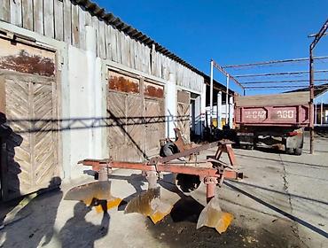 Аренда складов и мастерских: Сдаю в аренду склад Боксы и помещение общей площадью 150м² город Кант at lalafo.kg — 9 Аренда складов и мастерских: Сдаю в аренду склад Боксы и помещение общей площадью 150м² город Кант — 9