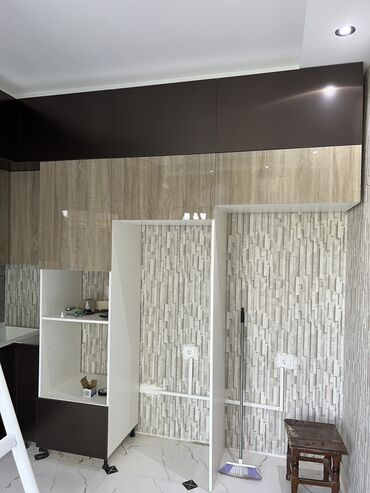 Sifarişlə mətbəx mebeli: Sifarişlə mətbəx dəsti, Özü çəkən petlələr, MDF, Kredit var, Pulsuz çatdırılma — 4