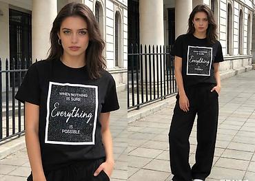 Majice kratkih rukava: Majice 
S M L 
Cena 2000 din — 12