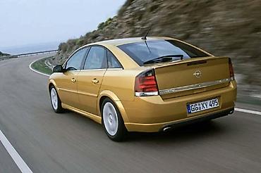 oblikač: DELOVI ZA OPEL VECTRA C | Polovni delovi za Vectru C od 2002. do — 1