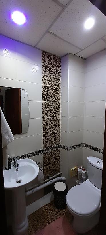 Продажа квартир: 3 комнаты, 78 м², Толойкон мкр., 105 серия, 3 этаж — 10