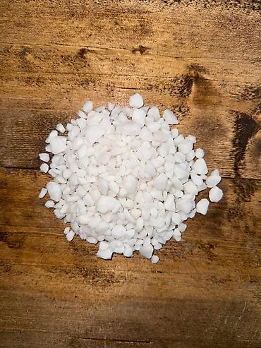 Мраморная крошка: Мраморная крошка, Белый, Ландшафтная, В тоннах — 5