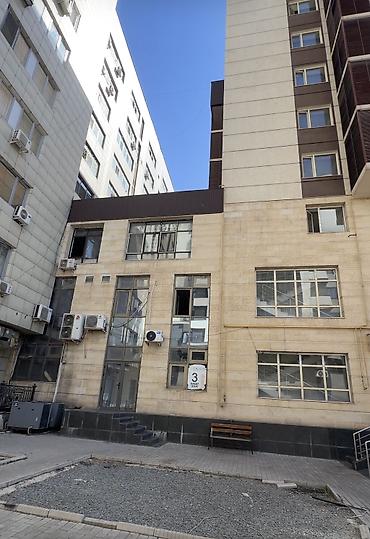 салон кабинет: Продажа офисов 110 м², Без ремонта, Многоэтажное здание, 3 этаж — 1