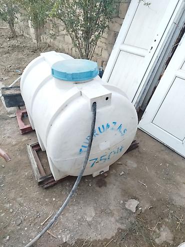 Plastik su çəni – 750 litr - Həcmi: 750 L (üzərində “750 lt” qeyd lalafo.az -da Plastik su çəni – 750 litr - Həcmi: 750 L (üzərində “750 lt” qeyd
