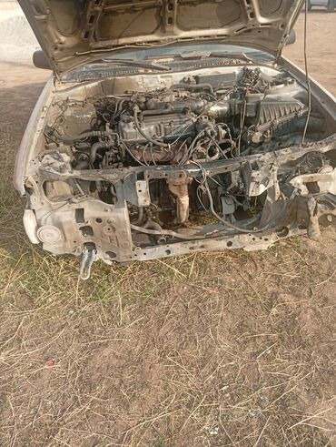 Mazda: Mazda 626: 1990 г., Механика, Седан — 9