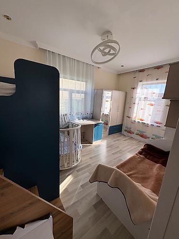 studio menziller: 100 kv. m, 3 otaqlı, Kombi, Su, Artezian quyusu — 7