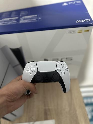 ps4 прошитая: Sony ps 5 slim + fc27 + два джойстика. Состояние новое, куплена месяц — 4