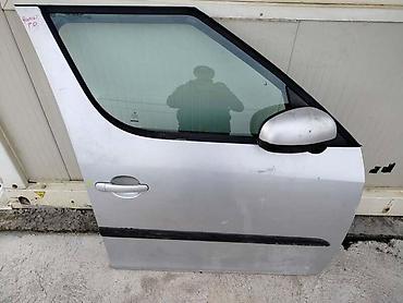Transport: VRATA PREDNJA DESNA ZA ŠKODA ROOMSTER OD 2006. DO 2014. GOD. | Vrata — 1