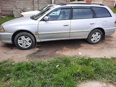 срочное: Toyota Avensis: 2002 г., 2 л, Механика, Дизель, Универсал — 4