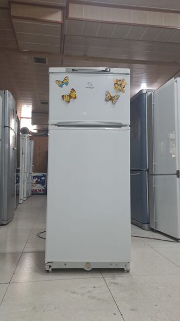 Soyuducular: İşlənmiş 2 qapılı Indesit Soyuducu Satılır