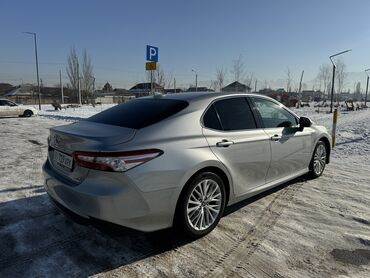 Toyota: Toyota Camry: 2018 г., 2.5 л, Вариатор, Гибрид, Седан