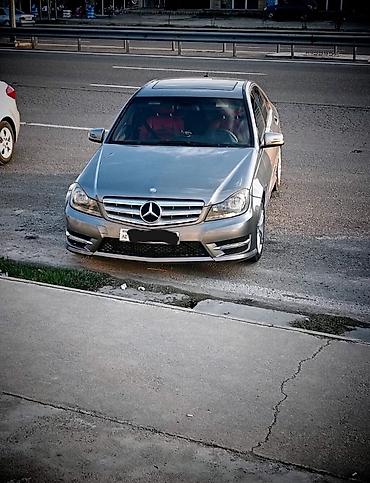 avtomobil ehtiyat hisselerinin satisi: Mercedes-Benz C-Class: 1.8 l | 2012 il Sedan — 2
