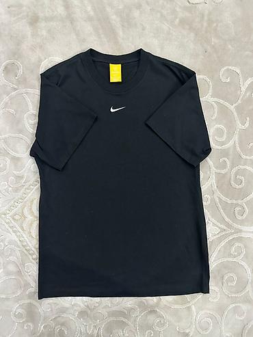 nike tech flecee: 1. Свитшот нокта 500 сом. 2 Утболка нокта 600 сом.3 Синие джинсы Jacob — 2