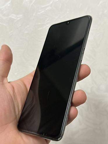 redmi 7 note: Xiaomi Mi 9, 64 GB, rəng - Qara, 
 Sensor, Barmaq izi, Simsiz şarj — 2