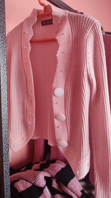 palto 46 48 razmera: Женский свитер, Короткая модель