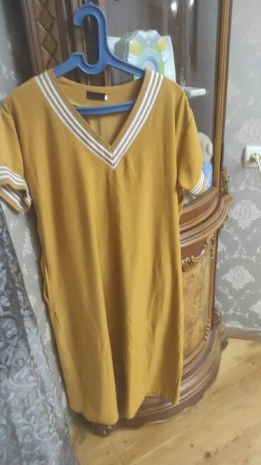 Dəstlər, kostyumlar: Qadın geyim dəsti – 4 məhsul 1) Cins ətək - Tünd mavi denim - Ön — 20