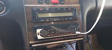 Mercedes-Benz: Mercedes-Benz E-Class: 3.2 l | 2000 il Sedan — 21