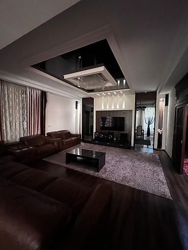 Долгосрочная аренда домов: 350 м², 6 комнат — 8