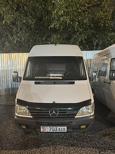 подушка в машину на сиденье: Mercedes-Benz Спринтер: 2000 г., 2.2 л, Механика, Дизель, Фургон — 4