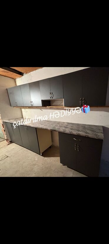 kuxna üçün divan: *YENİ MƏTBƏX mebeli :-TƏCİLİ SATILIR*‼️ QİYMƏT:-450₼ ÖLÇÜ:-3