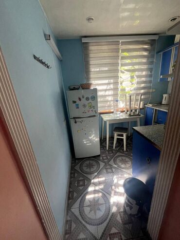 Uzunmüddətli kirayə mənzillər: Nərimanov metrosuna əyaq ilə 6 dəqiqə məsafədə 5 mərtəbəli binanın — 13