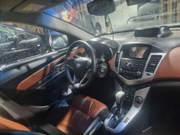 спек стар: Chevrolet Cruze: 2009 г., 1.6 л, Типтроник, Бензин, Седан
