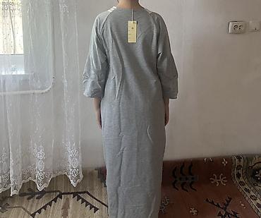 белый пеньюар: Платье-халат домашнее, свободного кроя, серого меланжа. - Длина — 3
