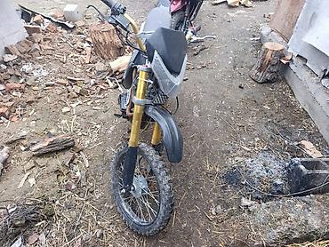 Мотоциклы: Эндуро/питбайк для бездорожья - Двигатель: одноцилиндровый 4‑тактный — 6