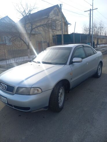 коробка передач фольксваген: Автомобиль Audi A4 B5 в кузове седан, выполненный в серебристом цвете