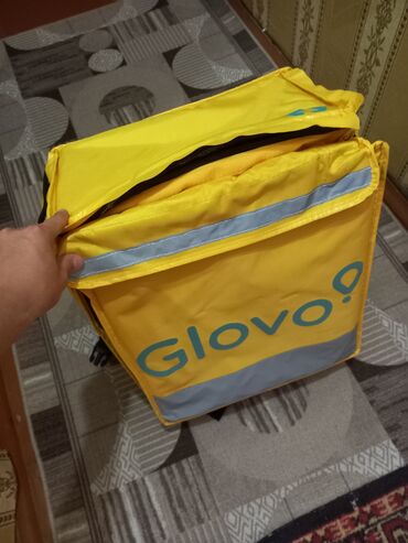 спортивная сумка бу: Продается рюкзак состояние как новое носил неделю цена 2.500с