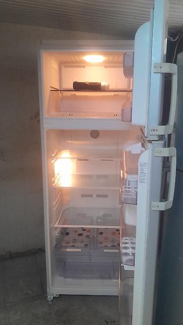 Soyuducular: İşlənmiş 2 qapılı Beko Soyuducu Satılır, rəng - Ağ, Dispenserli — 2
