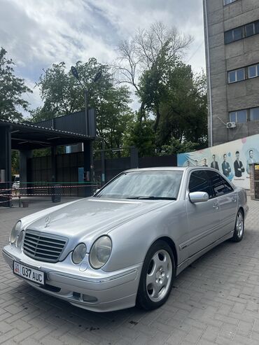 Mercedes-Benz: Mercedes-Benz E-Class: 2001 г., 3.2 л, Типтроник, Газ, Седан